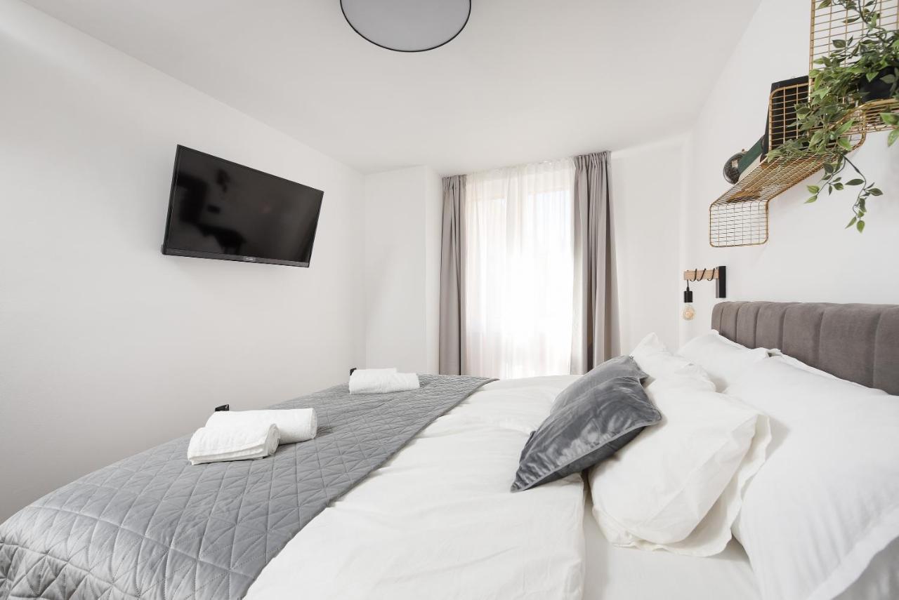 Aura Exclusive Apartment & Room Zadar Dış mekan fotoğraf